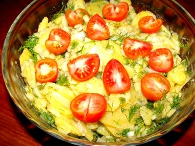 The potato salad recipe has become so versatile, with new variations mirroring the creators’ creativity. And it is a common find at family gatherings and BBQs.