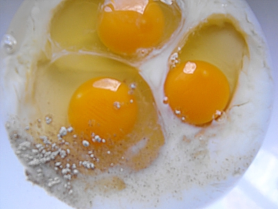 Step 2 - Wisk egg with milk, pepper and salt