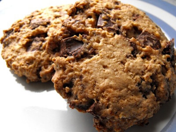 oatmeal chocolate chip cookies on a plate